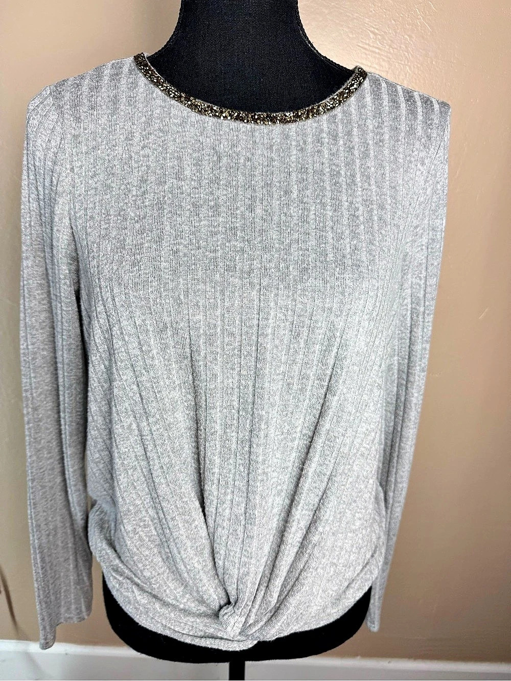 Juicy Couture Heather Grey Ribbed Beaded Neckline Twist Front Tie Back Top Med⁠